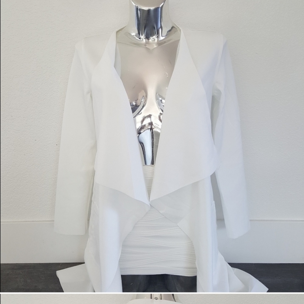 White Pocket Detailed Long Dressy Duster